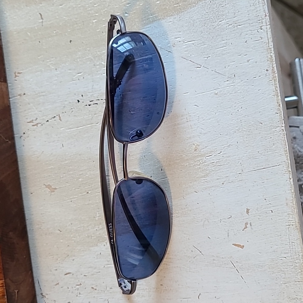 Vintage Guess sunglasses . Blue tint